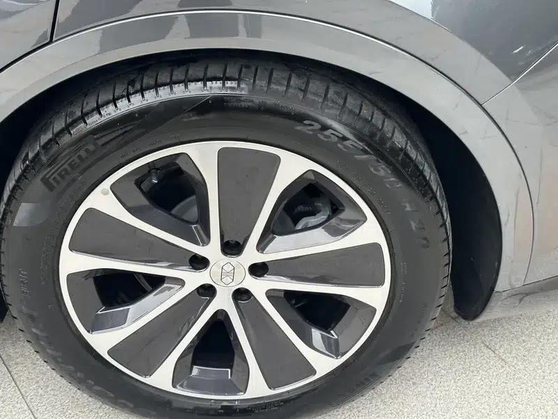 Zhijie R7 2024 Pure Electric 100kWh Max Rear-Wheel Drive Version — миниатюра 9