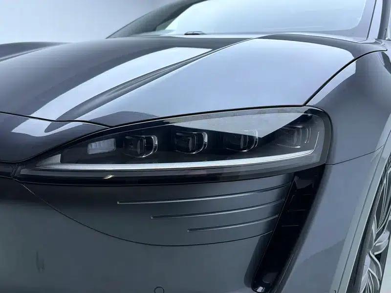 Zhijie R7 2024 Pure Electric 82kWh Max Rear-Wheel Drive Version — миниатюра 12