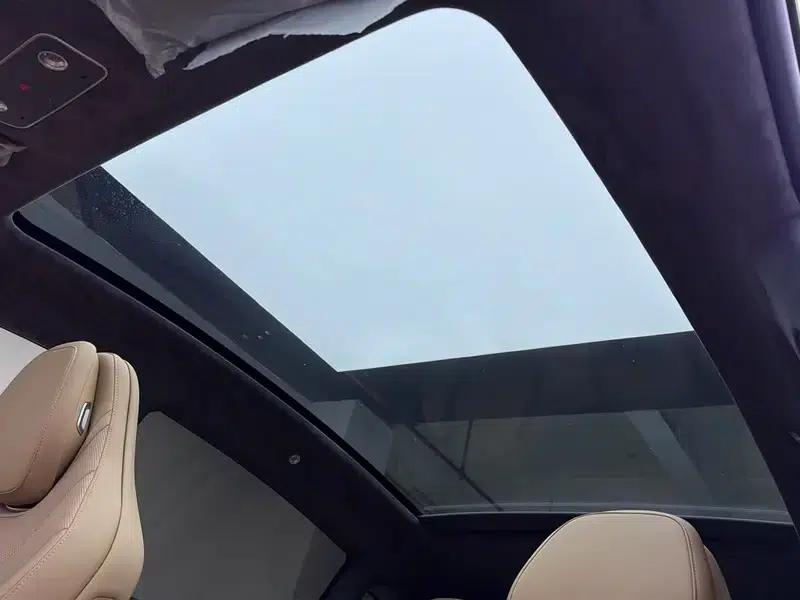 Zhijie R7 2024 Pure Electric 82kWh Max Rear-Wheel Drive Version — миниатюра 19