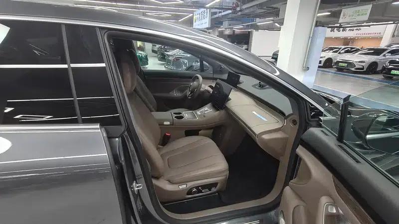 Zhijie R7 2024 Range Extender 37kWh Max Rear-Wheel Drive Version — миниатюра 20