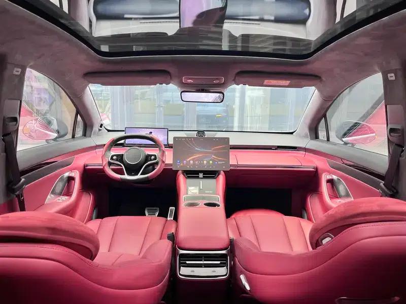 2025 Smart World R7 Extended Range 53.4kWh Ultra 4WD Edition — миниатюра 17