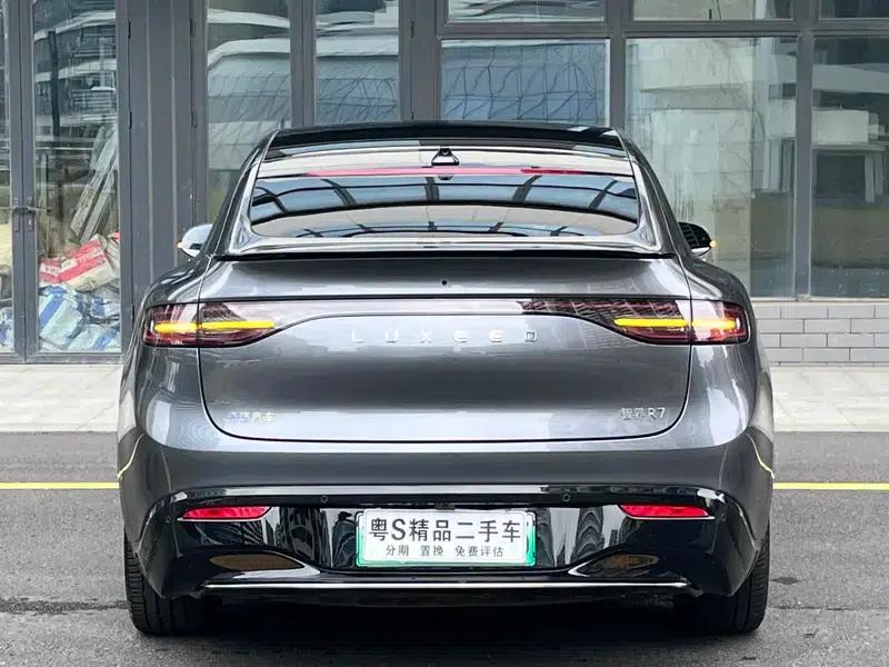 2025 Smart World R7 Extended Range 53.4kWh Ultra 4WD Edition — миниатюра 5