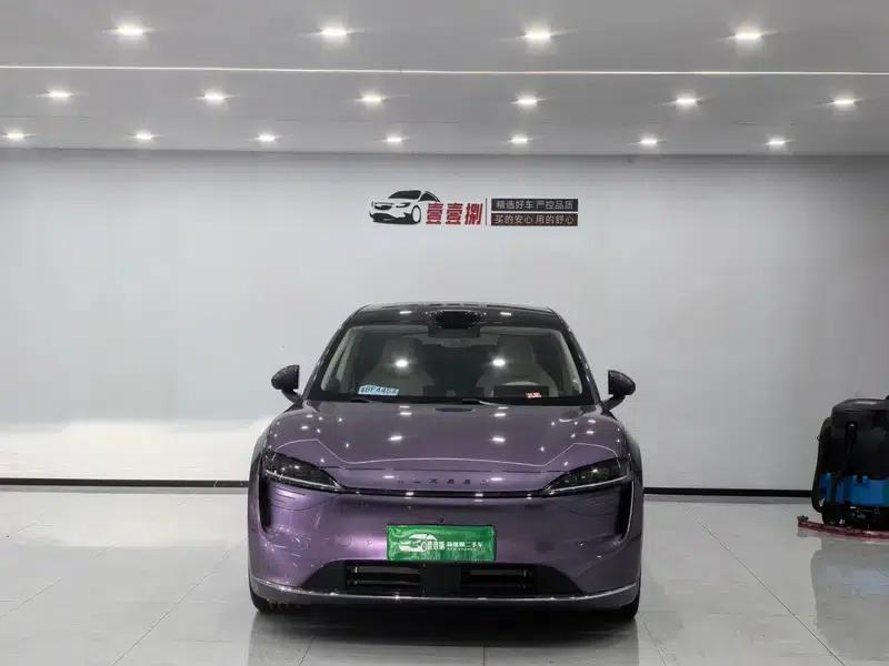 2025 Smart World R7 Extended Range 53.4kWh Ultra 4WD Edition — миниатюра 2