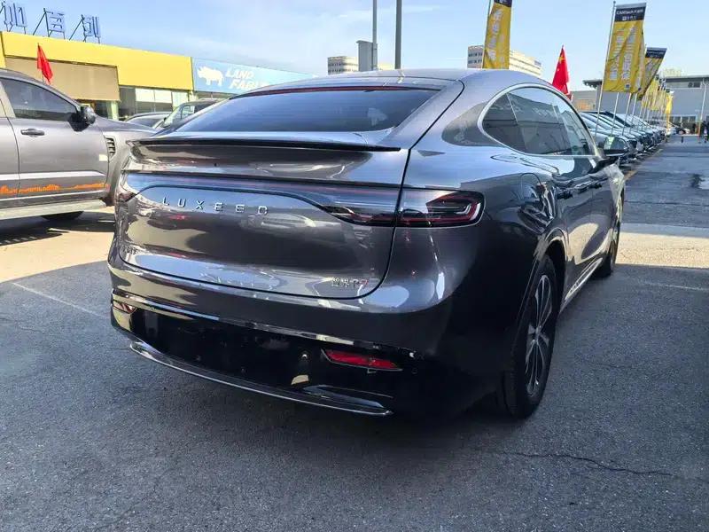Zhijie R7 2024 Range Extender 37kWh Max Rear-Wheel Drive Version — миниатюра 2