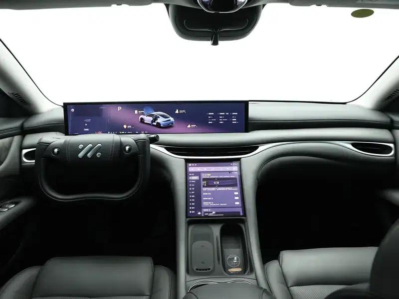 Zhiji L6 2024 Max Standard Edition 75kWh — миниатюра 14