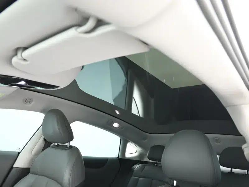 Zhiji L6 2024 Max Standard Edition 75kWh — миниатюра 19