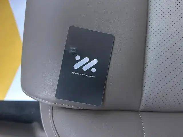 Zhiji L6 2025 Pro Max 100kWh — миниатюра 11