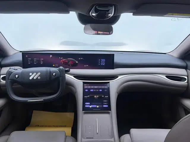 Zhiji L6 2025 Pro Max 100kWh — миниатюра 14