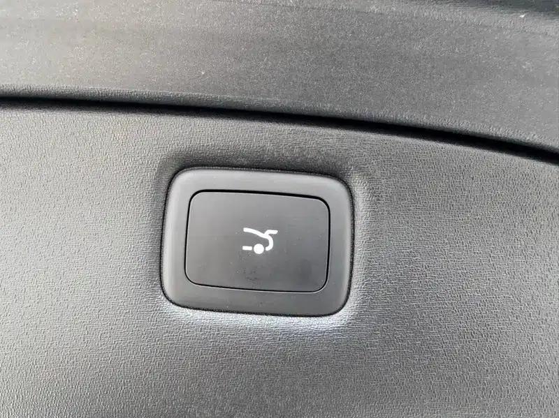 Zhiji L6 2025 Ultra 100kWh — миниатюра 10