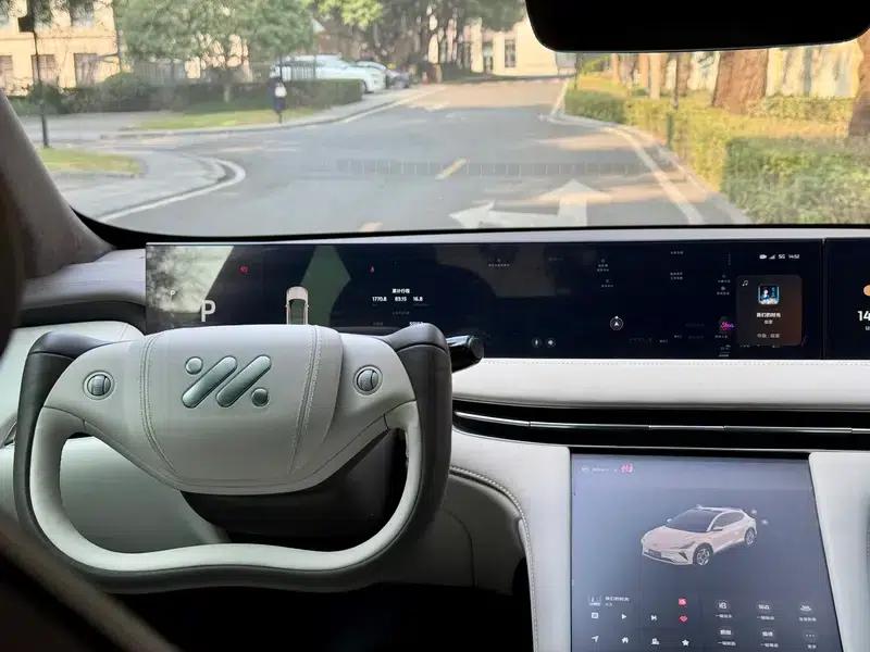 Smart LS7 2023 Pro AWD Edition — миниатюра 9