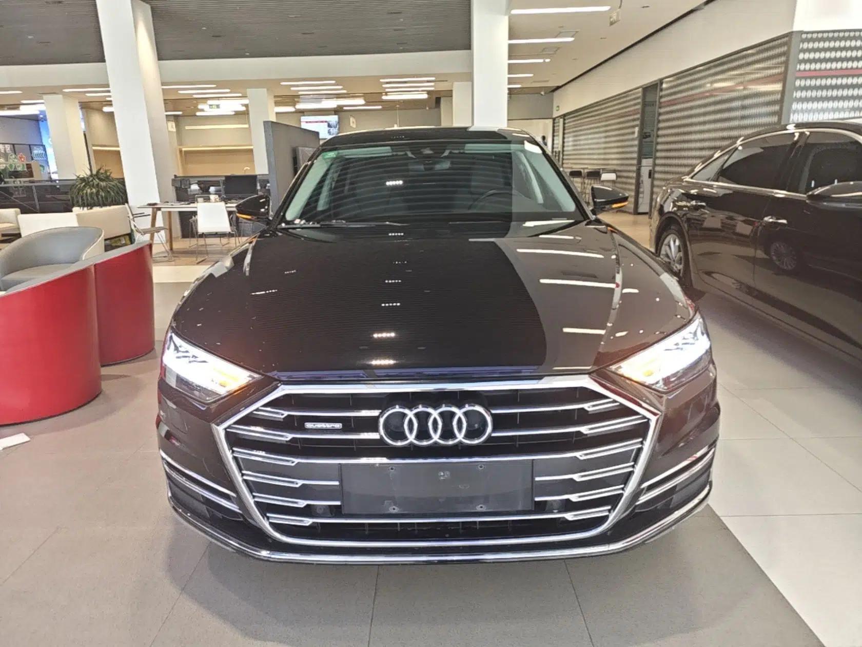 Audi A8 2022 A8L 50 TFSI quattro Comfort Edition Collector's Model — миниатюра 2