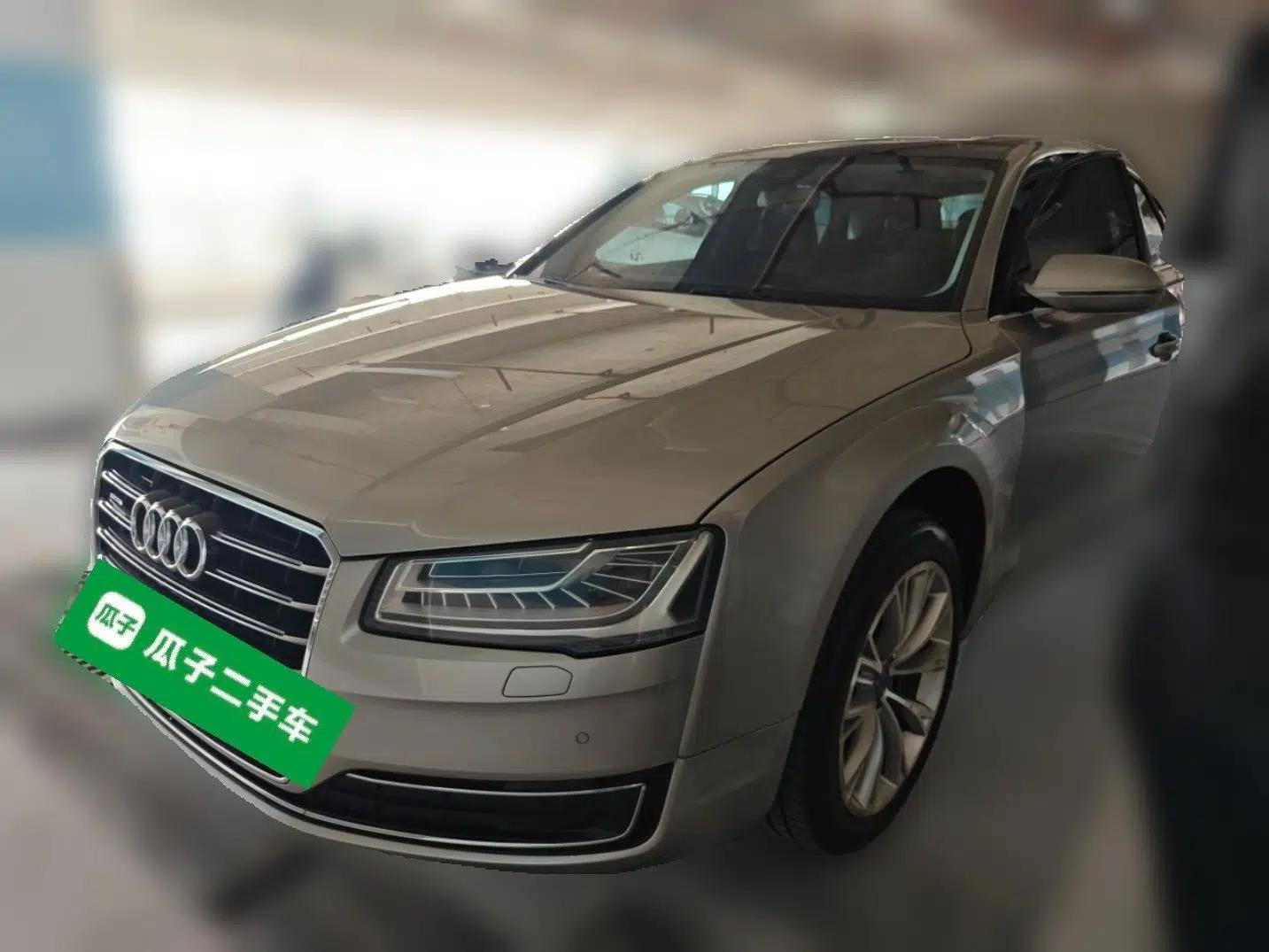 Audi A8 2014 A8L 45 TFSI quattro Luxury Model — миниатюра 1