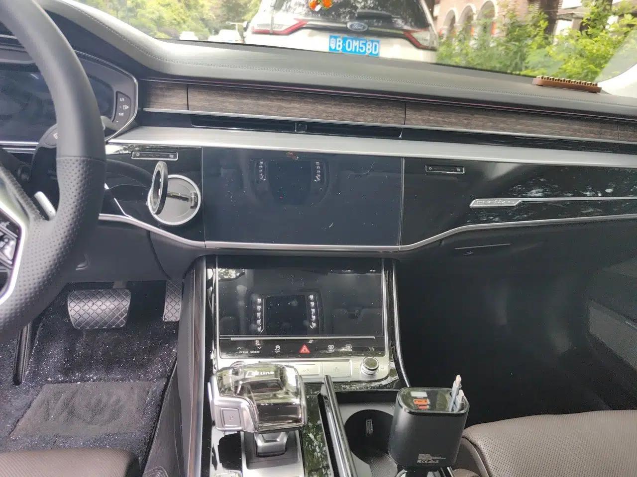 Audi A8 2022 A8L 55 TFSI quattro Prestige Collection Edition — миниатюра 13