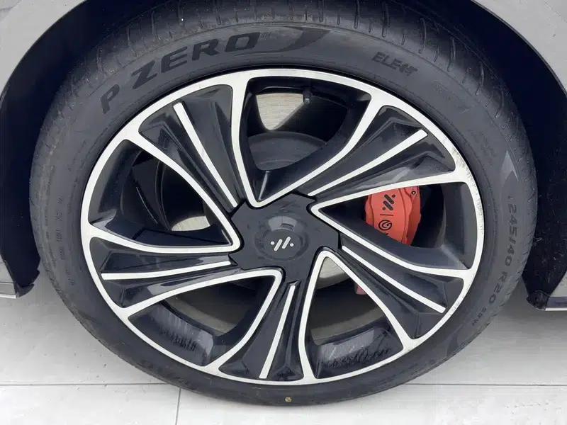 Zhiji L7 2022 Angel Wheel Edition — миниатюра 6