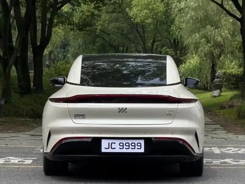 Zhiji L7 2022 Dynamic Edition — миниатюра 6