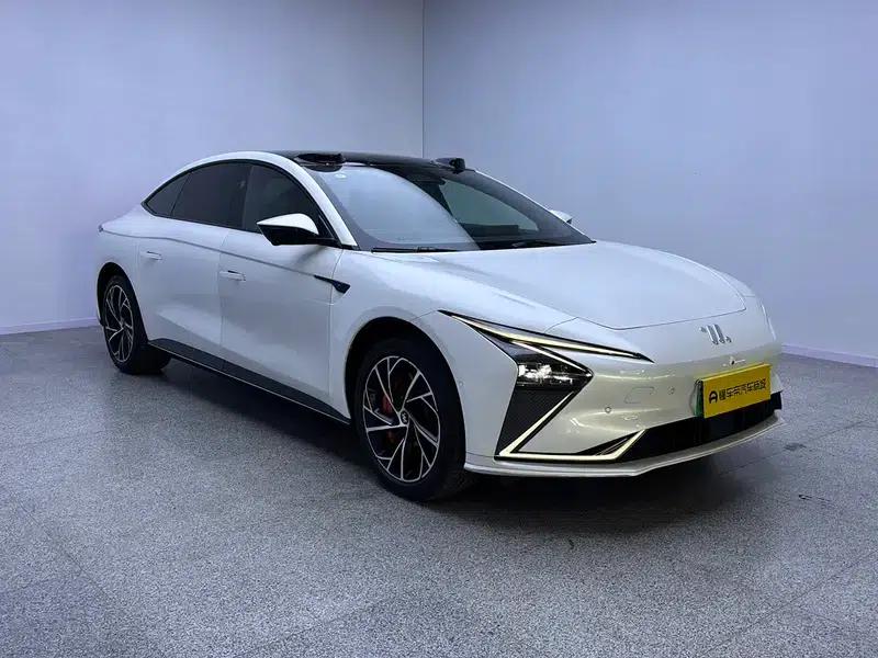 Zhiji L7 2022 Dynamic Edition — миниатюра 3
