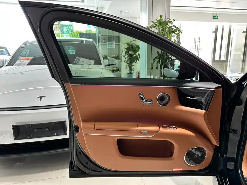 2025 S800 Premium Range Extended Star Executive Edition (4-seater) — миниатюра 28