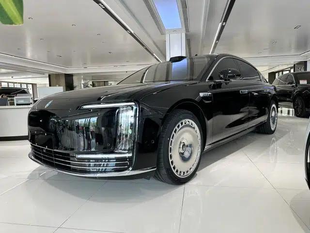 2025 S800 Premium Range Extended Star Executive Edition (4-seater)