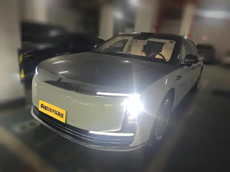 2025 S800 Premium Range Extended Star Executive Edition (4-seater) — миниатюра 1