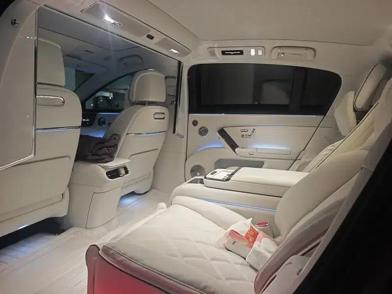 2025 S800 Premium Range Extended Star Executive Edition (4-seater) — миниатюра 9
