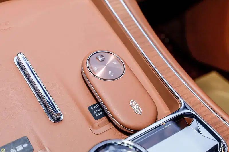 2025 S800 Premium Range Extended Star Executive Edition (4-seater) — миниатюра 7