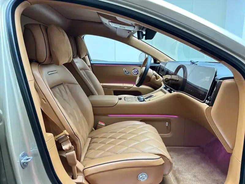 2025 S800 Premium Range Extended Star Executive Edition (4-seater) — миниатюра 21
