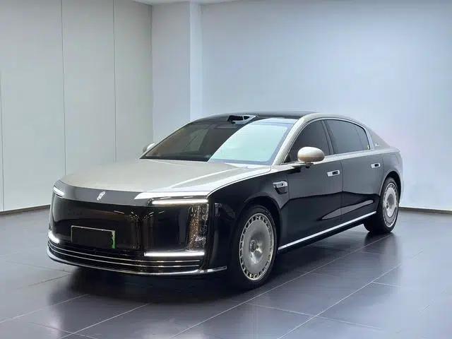2025 S800 Premium Range Extended Star Executive Edition (4-seater)