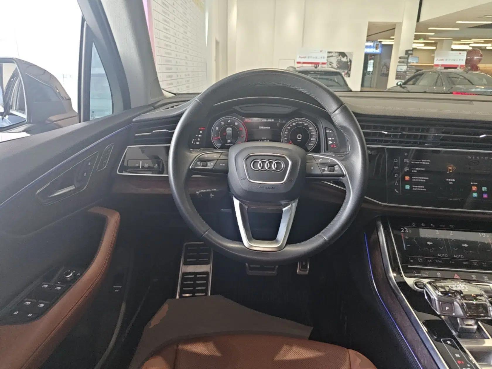 Audi Q7 2023 55 TFSI quattro S line Sport Edition — миниатюра 13
