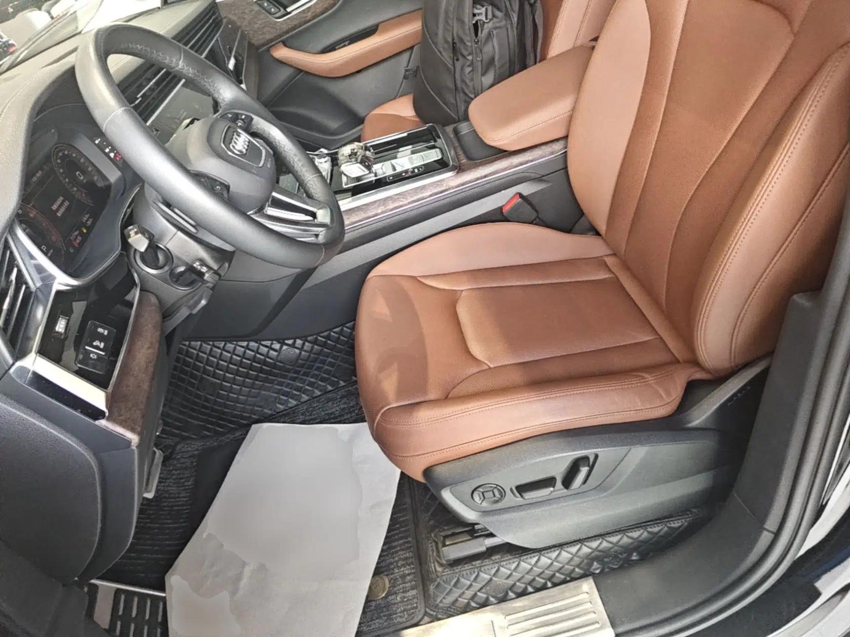 Audi Q7 2023 55 TFSI quattro S line Sport Edition — миниатюра 17