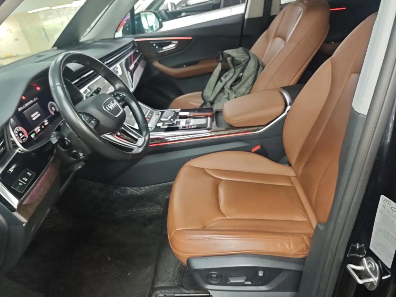 Audi Q7 2021 55 TFSI quattro S line Sport model — миниатюра 17