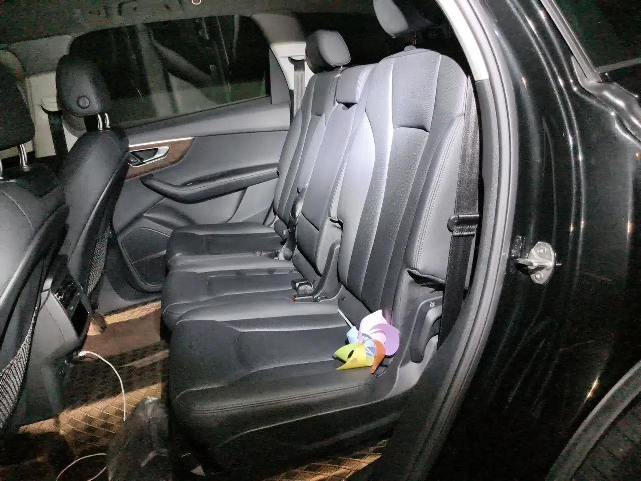 Audi Q7 2023 55 TFSI quattro S line Sport Edition — миниатюра 17