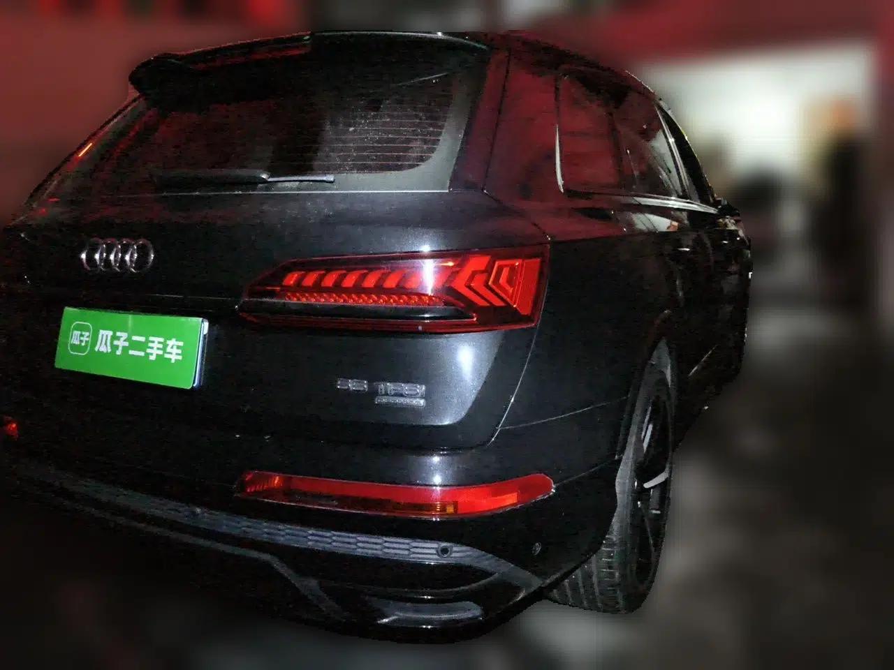 Audi Q7 2023 55 TFSI quattro S line Sport Edition — миниатюра 6