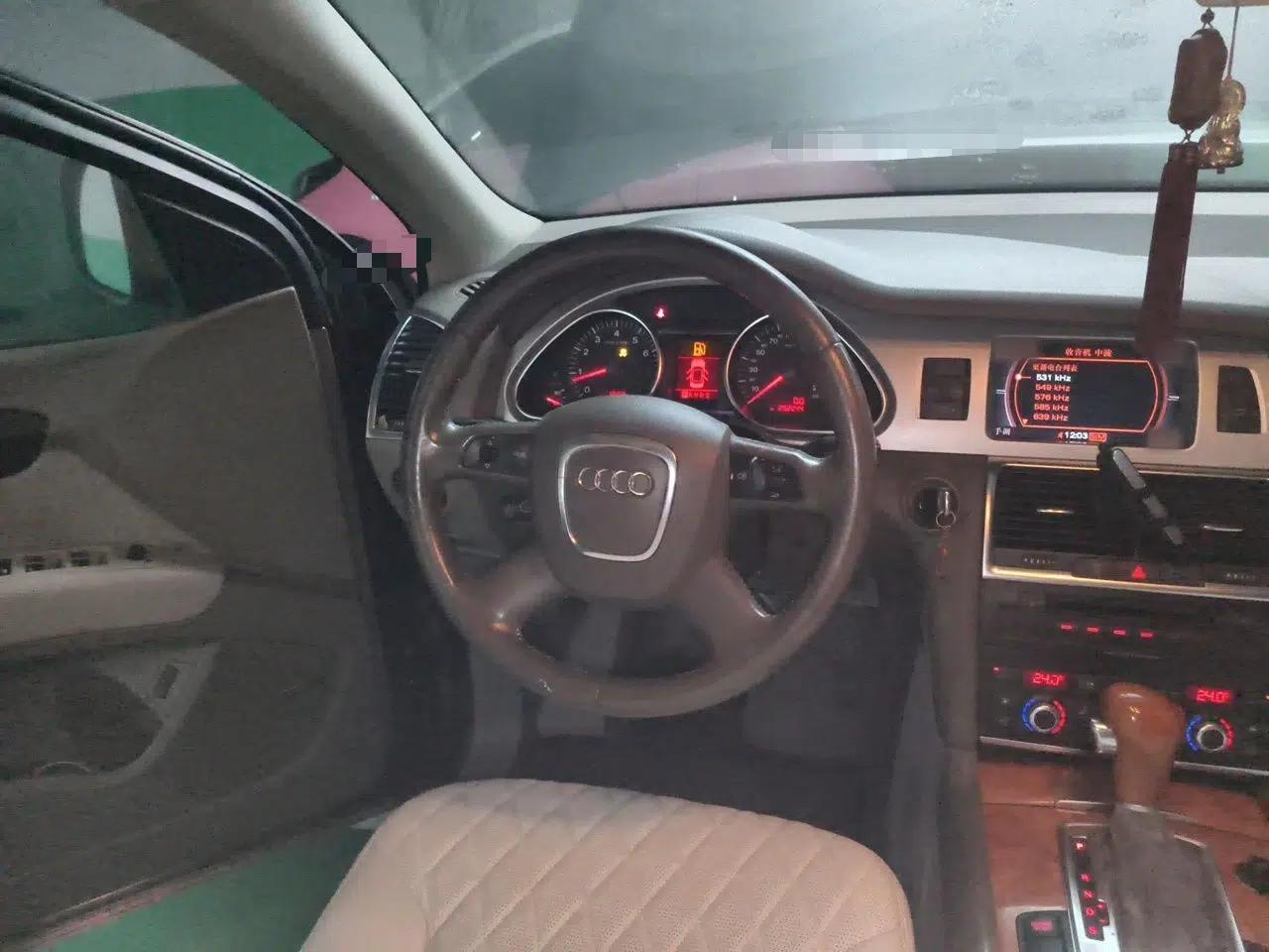 Audi Q7 2007 4.2 FSI quattro Luxury Model — миниатюра 10
