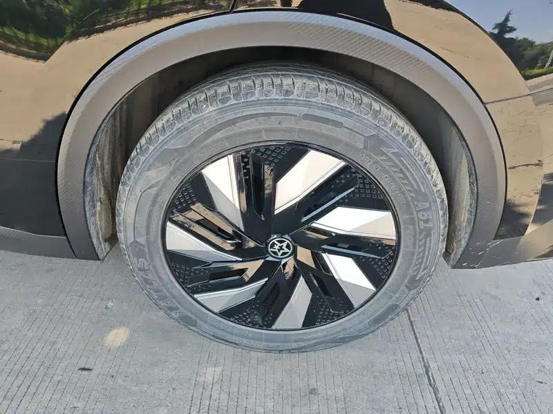 Venucia V DD-i 2023 Model 60KM iD Edition — миниатюра 20