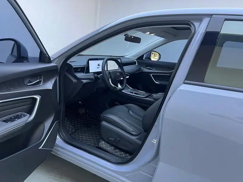Venucia V DD-i 2023 Model 60KM iD Edition — миниатюра 17