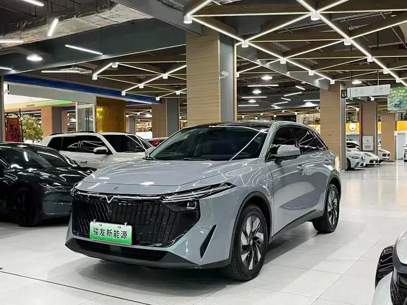 Venucia V DD-i 2023 Model 110KM iE Edition — миниатюра 1