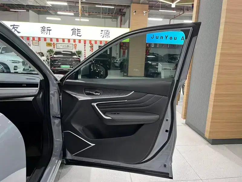 Venucia V DD-i 2023 Model 110KM iE Edition — миниатюра 28