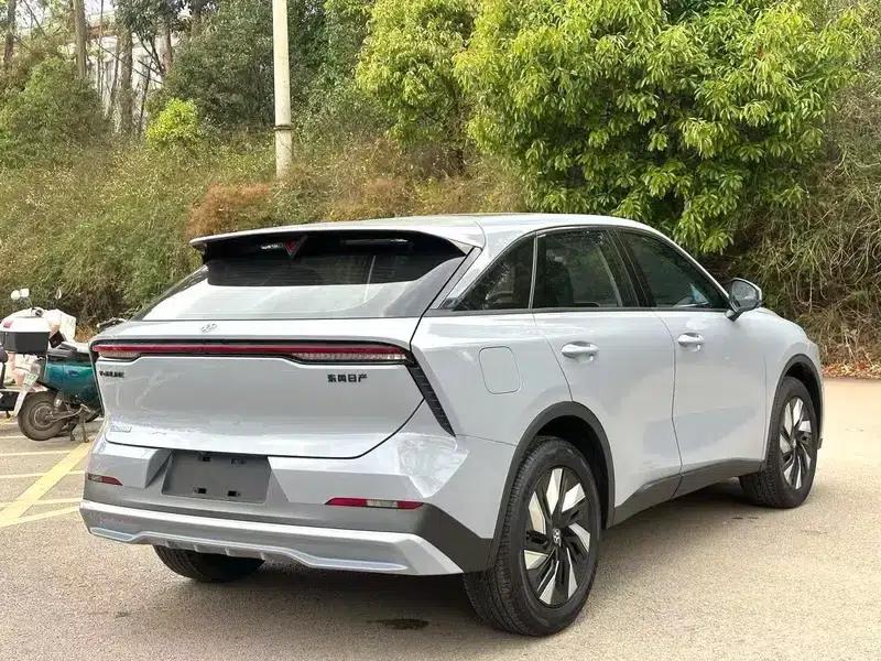 Venucia V DD-i 2025 Orca 150km Cruise Edition — миниатюра 6
