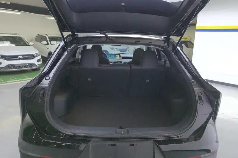 Venucia V DD-i 2023 Model 110KM iE Edition — миниатюра 17