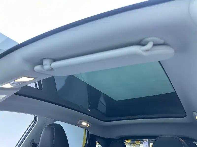 Venucia V DD-i 2023 Model 60KM iD Edition — миниатюра 19