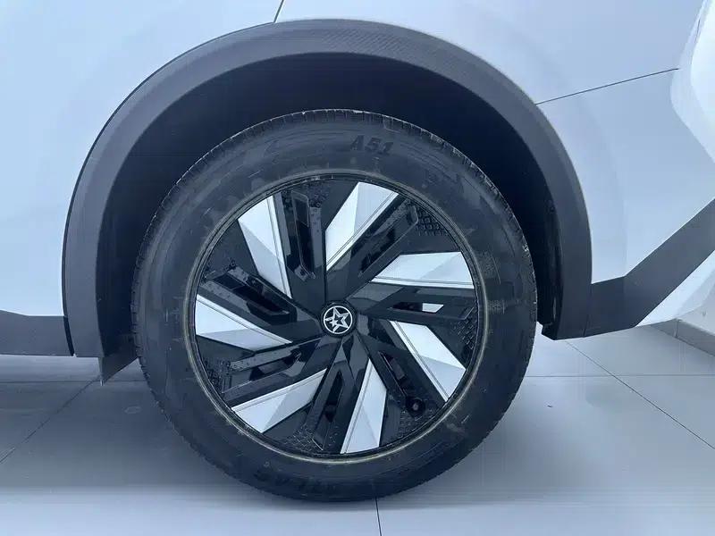 Venucia V DD-i 2023 Model 60KM iD Edition — миниатюра 9