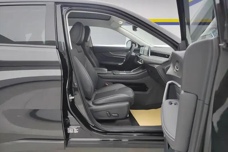 Venucia V DD-i 2023 Model 110KM iE Edition — миниатюра 15