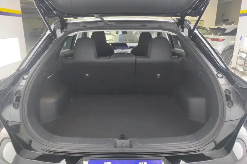 Venucia V DD-i 2023 Model 110KM iE Edition — миниатюра 17