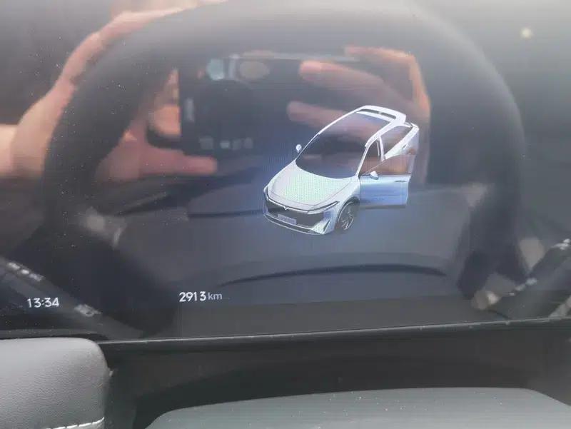 Venucia V DD-i 2023 Model 60KM iD Edition — миниатюра 11