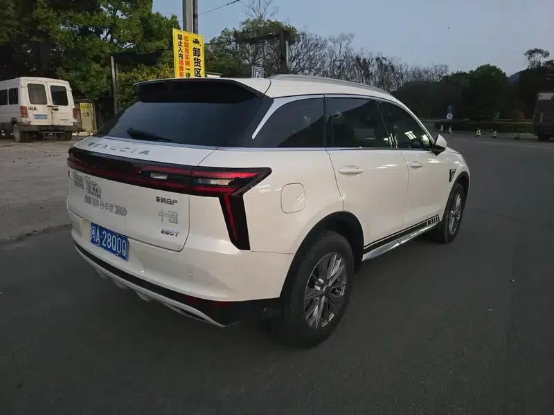 Venucia Star 2020 260T 48V Mild Hybrid Turbocharged Star Enjoy Edition — миниатюра 7