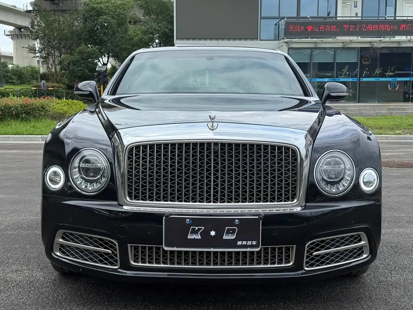 Mulsanne 2017 6.8T Long Wheelbase — миниатюра 1
