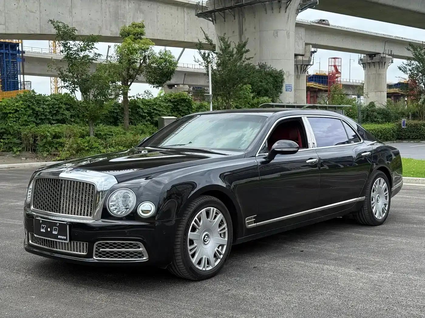 Mulsanne 2017 6.8T Long Wheelbase — миниатюра 2