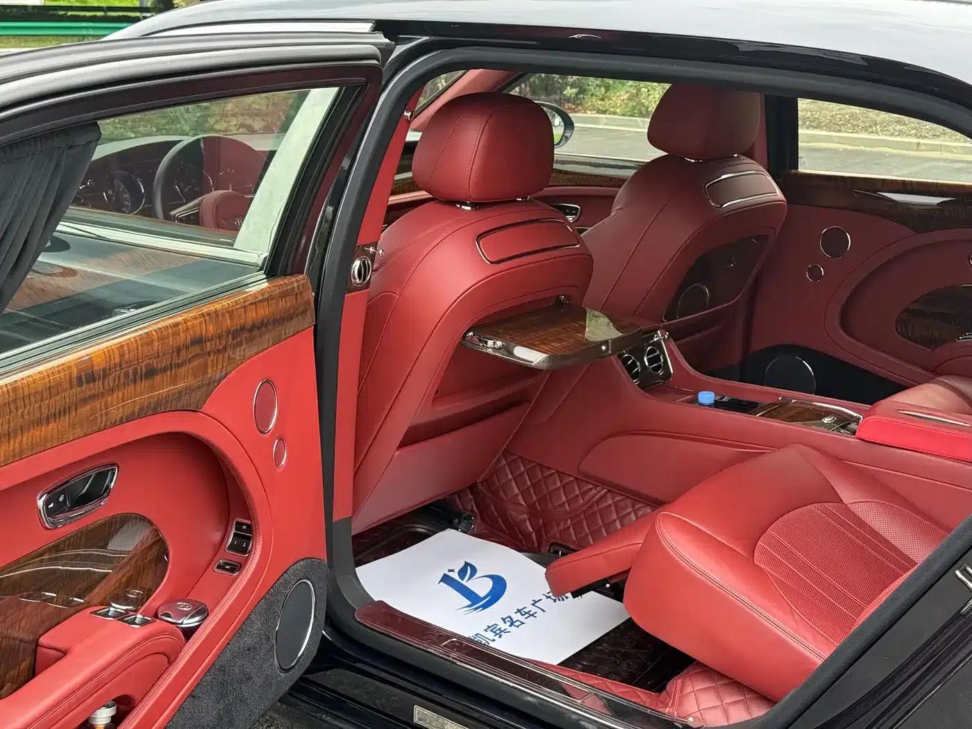 Mulsanne 2017 6.8T Long Wheelbase — миниатюра 13