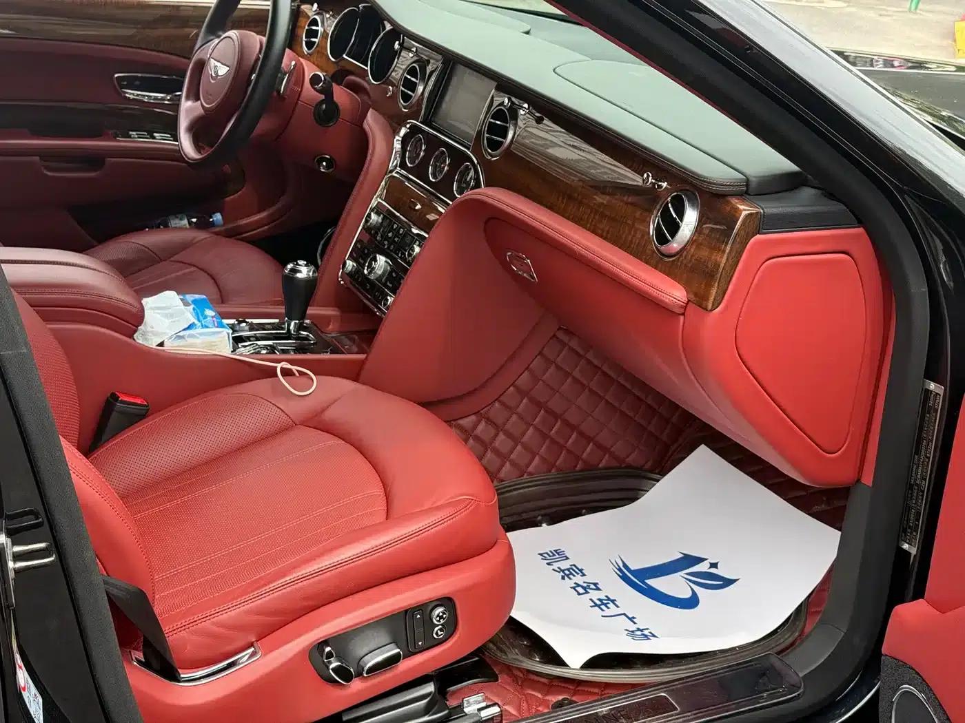 Mulsanne 2017 6.8T Long Wheelbase — миниатюра 19