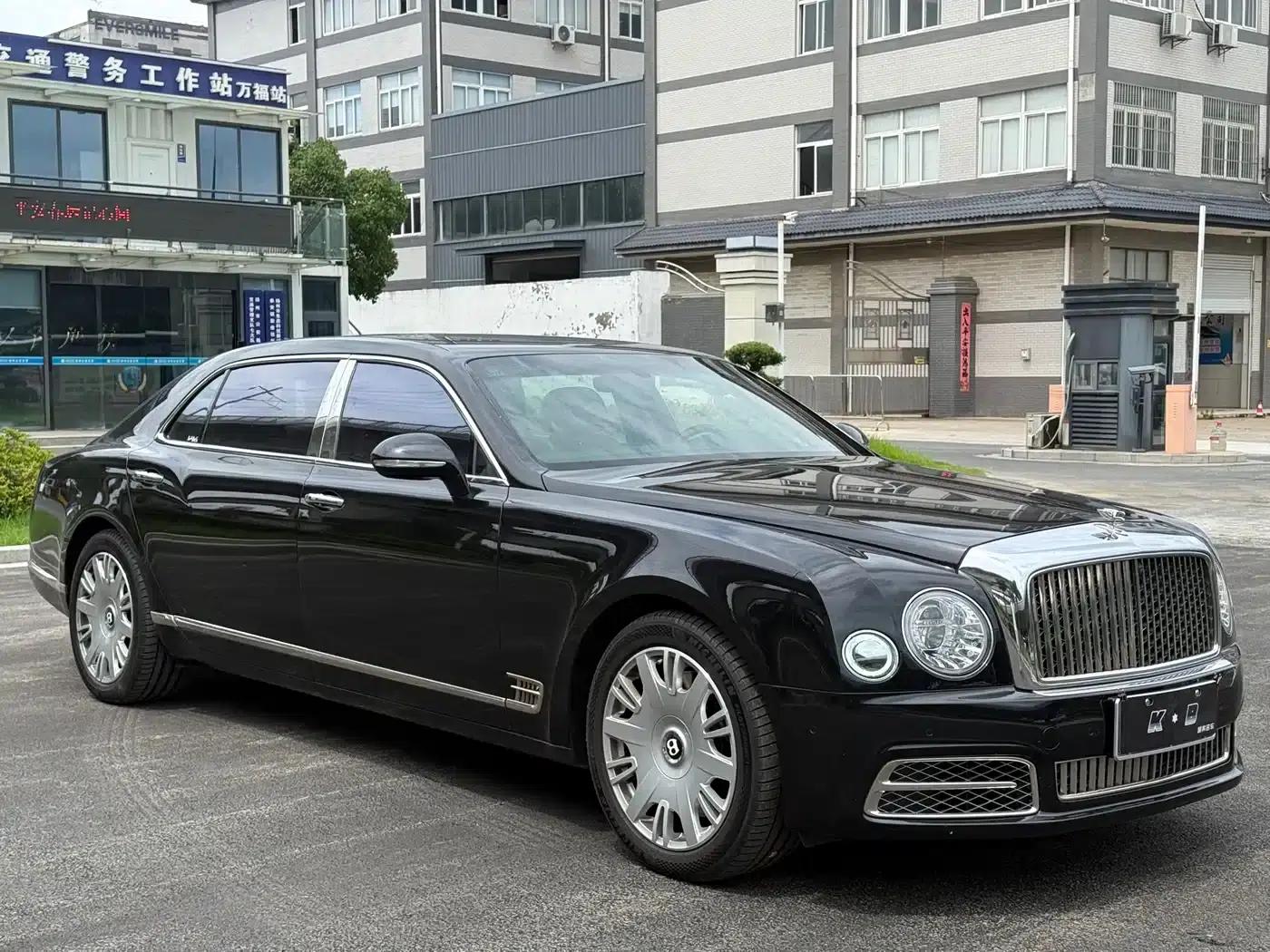 Mulsanne 2017 6.8T Long Wheelbase — миниатюра 8